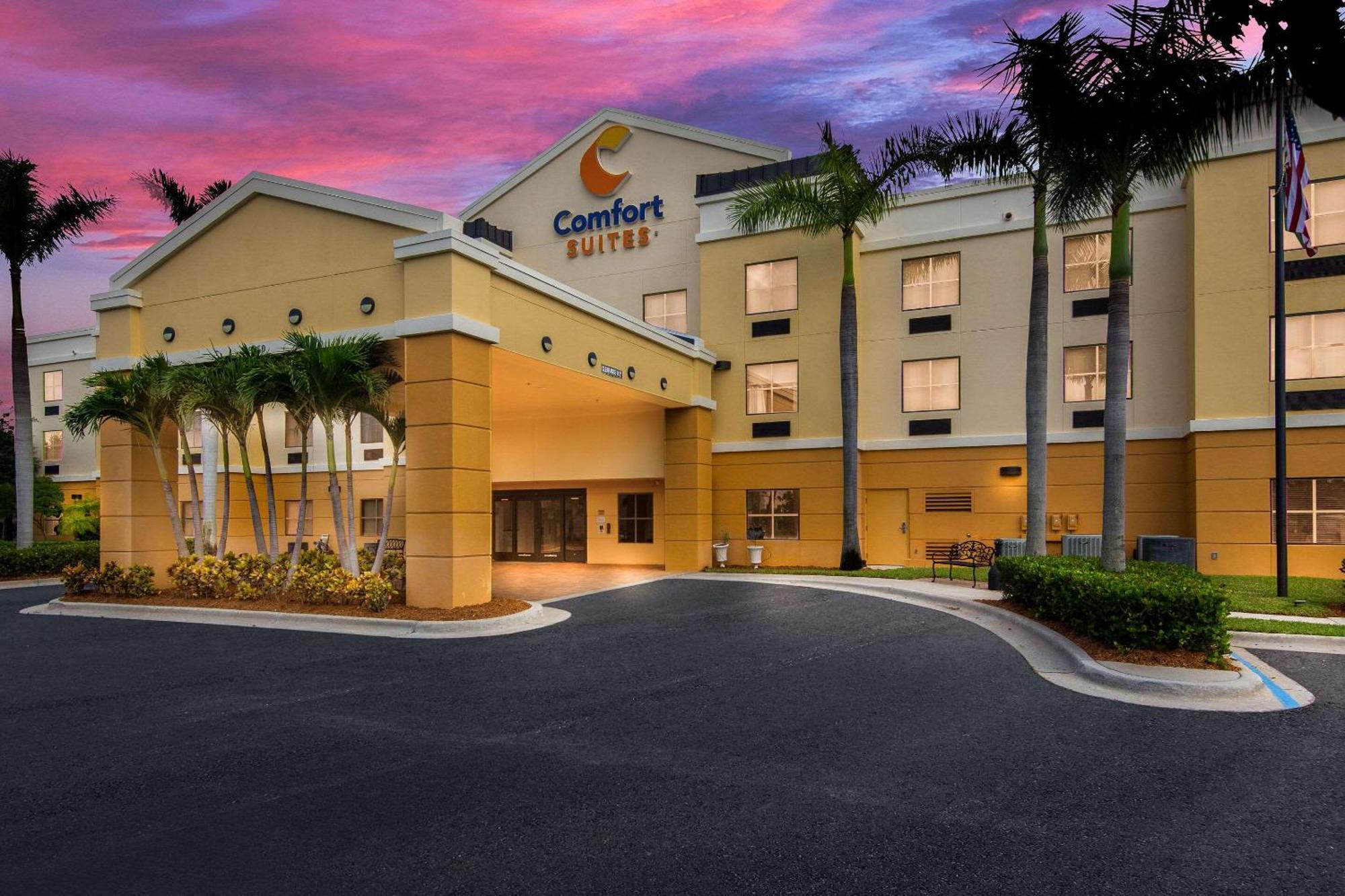 Comfort Suites Vero Beach I-95 Exteriér fotografie