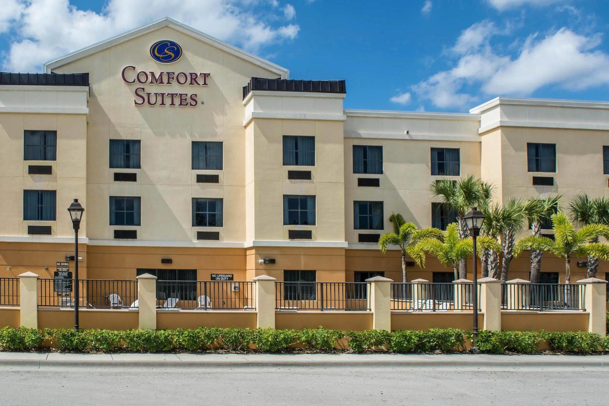 Comfort Suites Vero Beach I-95 Exteriér fotografie